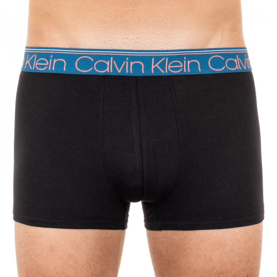 3PACK Мъжки боксерки Calvin Klein черено (NB2336A-BFR)