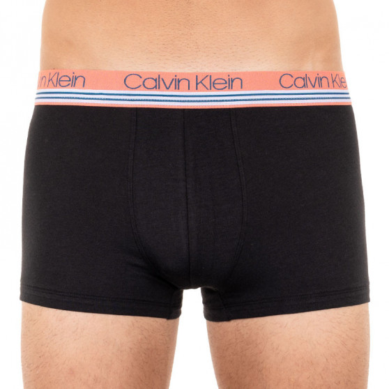 3PACK Мъжки боксерки Calvin Klein черено (NB2336A-BFR)