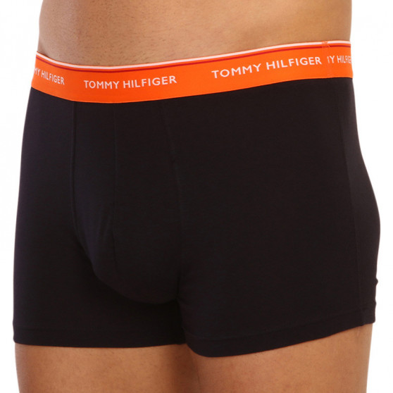 3PACK Мъжки боксерки Tommy Hilfiger тъмно синьо (UM0UM01642 0S7)