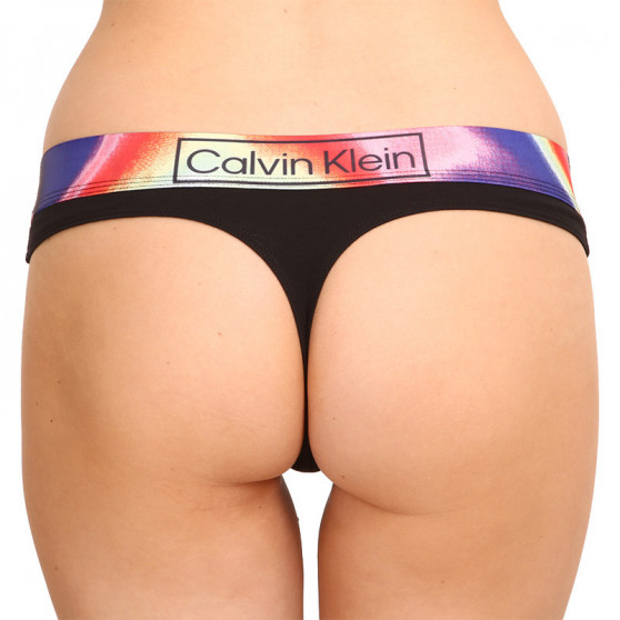 Дамски стрингове Calvin Klein черено (QF6857E-UB1)