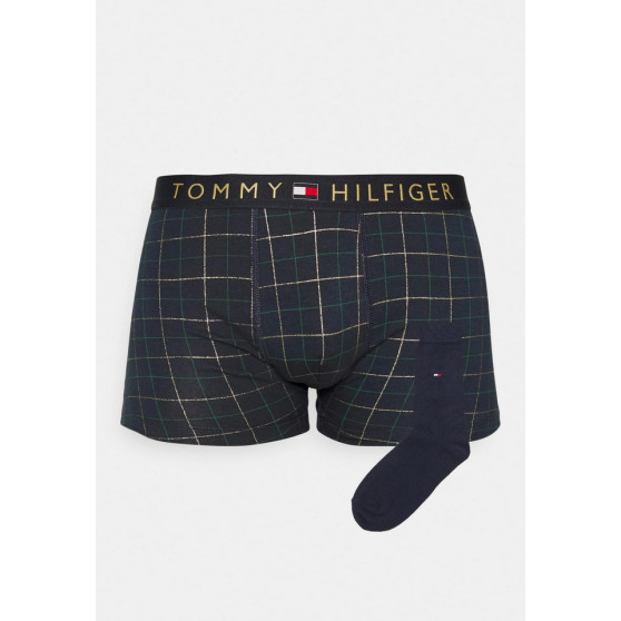 Мъжки комплект Tommy Hilfiger боксерки и чорапи в подаръчна кутия (UM0UM01996 0UI)