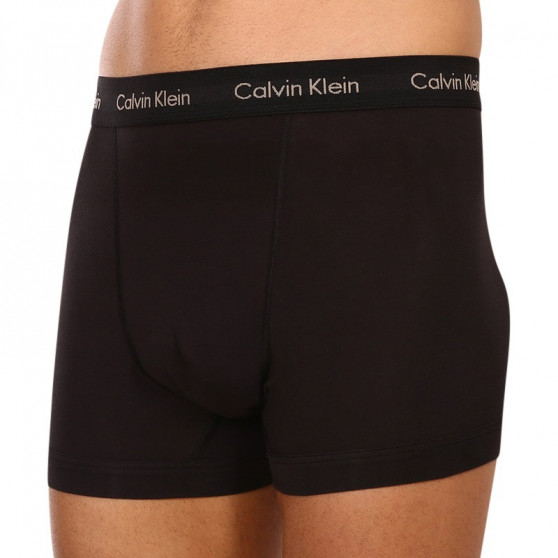 3PACK Мъжки боксерки Calvin Klein черено (NB3056A-6G6)