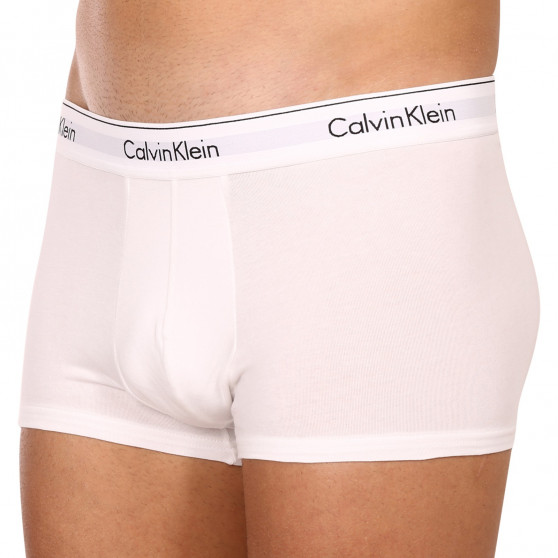 3PACK Мъжки боксерки Calvin Klein бяла (NB2380A-100)