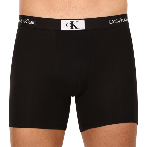 3PACK Мъжки боксерки Calvin Klein черено (NB3529A-UB1)