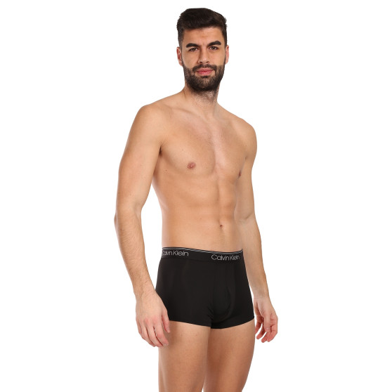 3PACK Мъжки боксерки Calvin Klein черено (NB2569A-UB1)