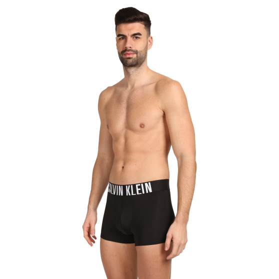 3PACK Мъжки боксерки Calvin Klein черено (NB3775A-UB1)