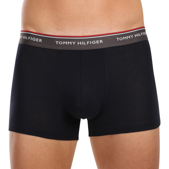 3PACK Мъжки боксерки Tommy Hilfiger тъмно синьо (UM0UM01642 0SS)