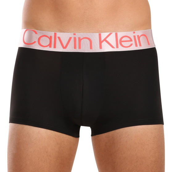 3PACK Мъжки боксерки Calvin Klein черено (NB3074A-MJ3)