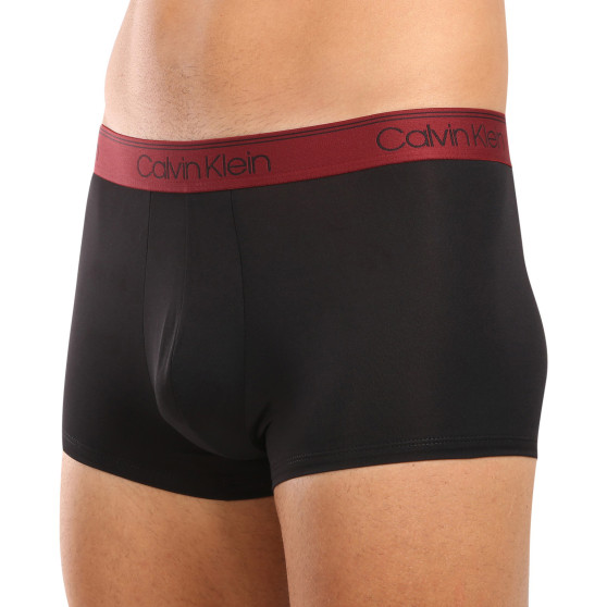 3PACK Мъжки боксерки Calvin Klein черено (NB2569A-Q84)